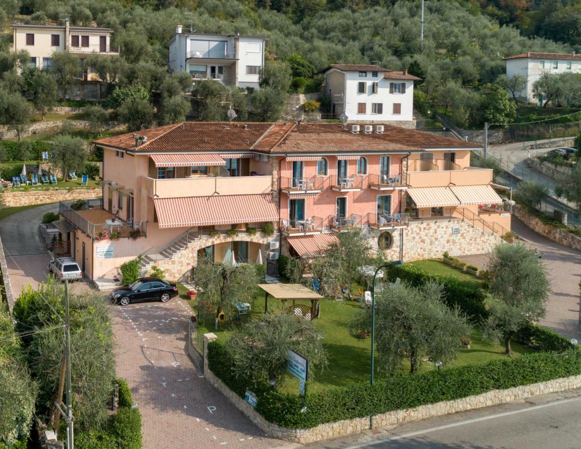 Residence Villa Margherita Brenzone sul Garda Exterior photo